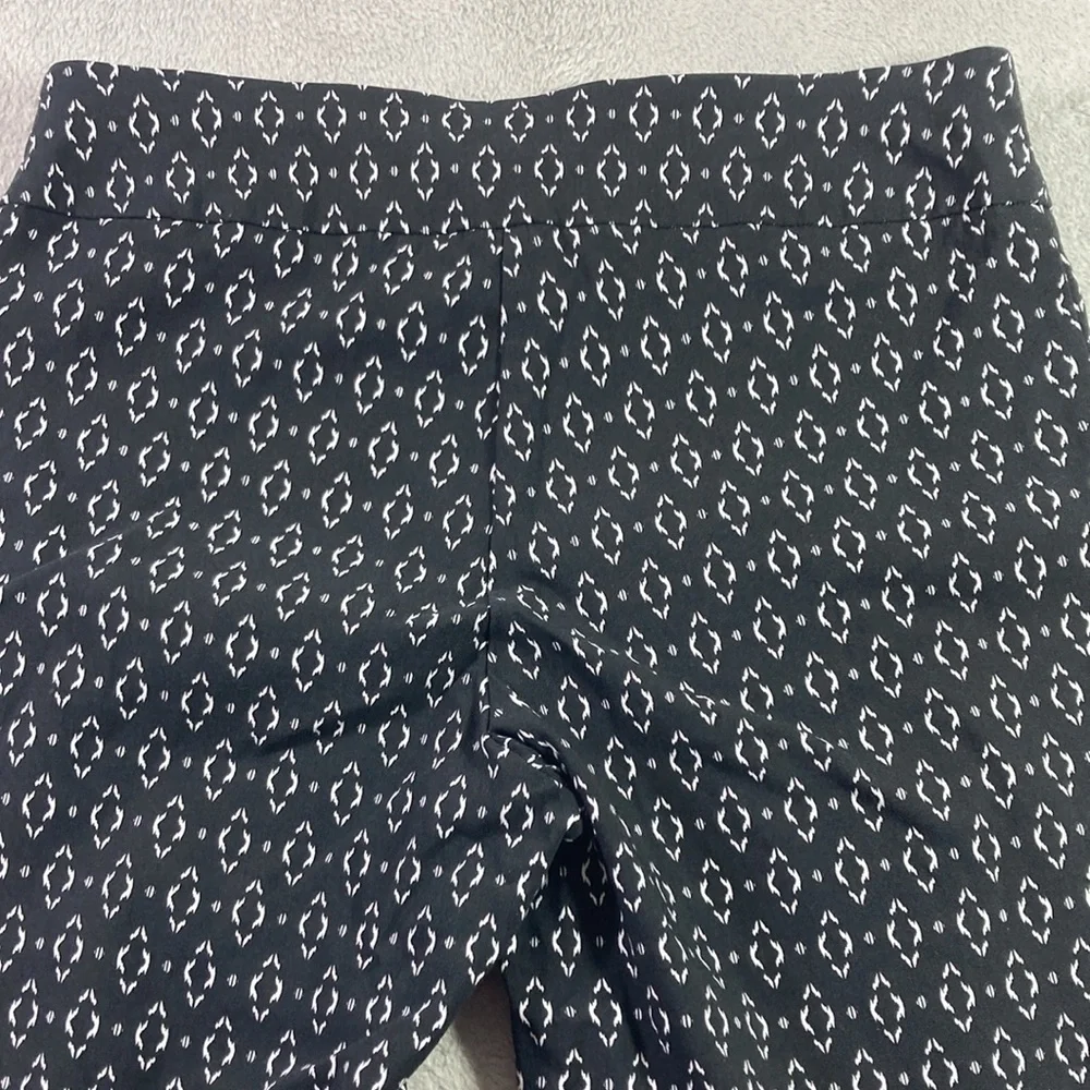 Zac & Rachel Shorts Women Size 12 Black & White Stretchy
